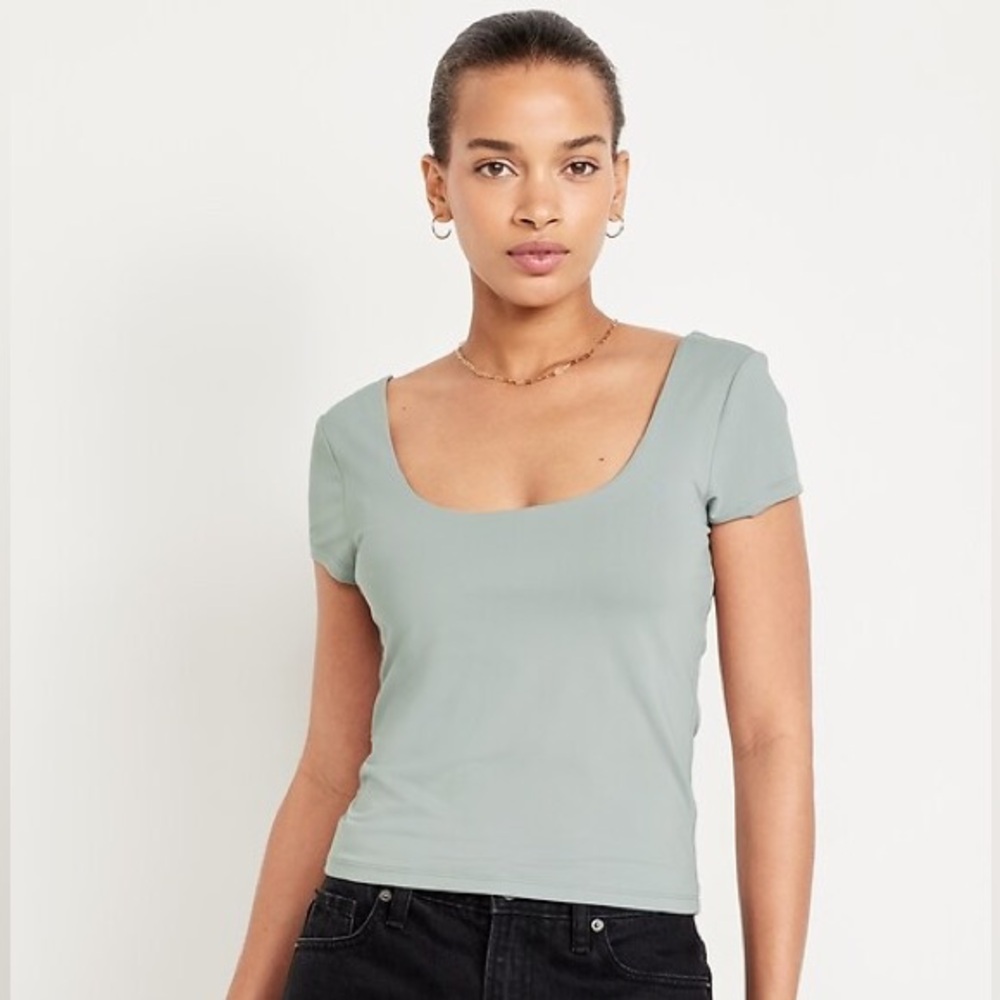 Old Navy Gray Women's Crop Top
